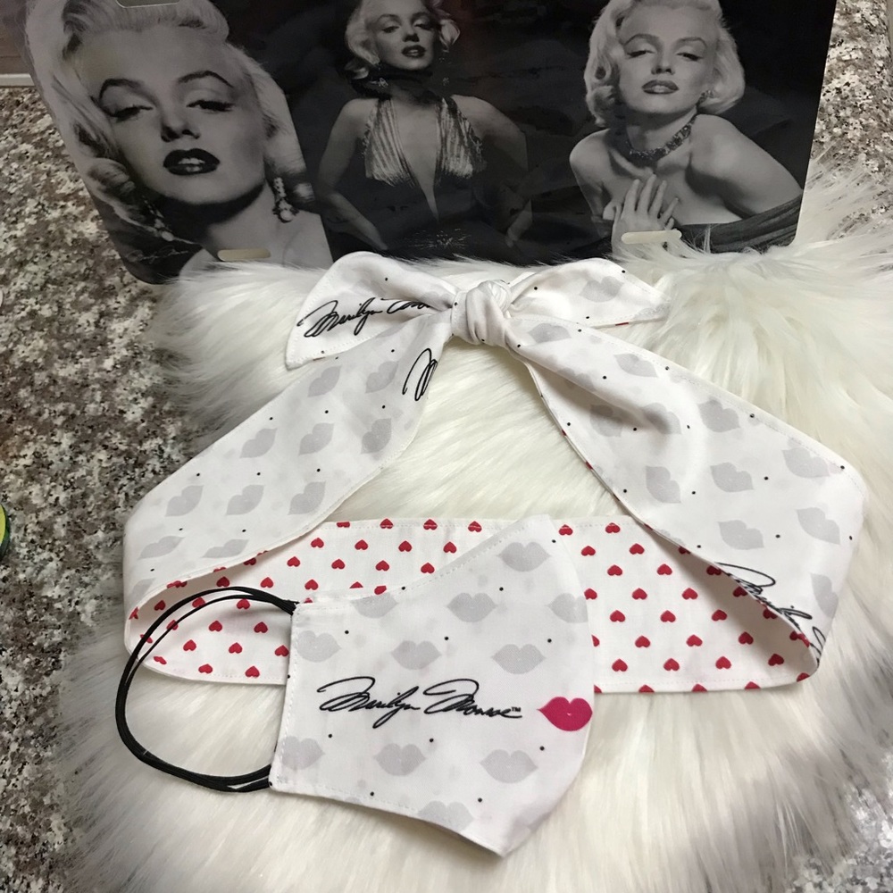 Marilyn Monroe Signature and kiss headband /Face Mask